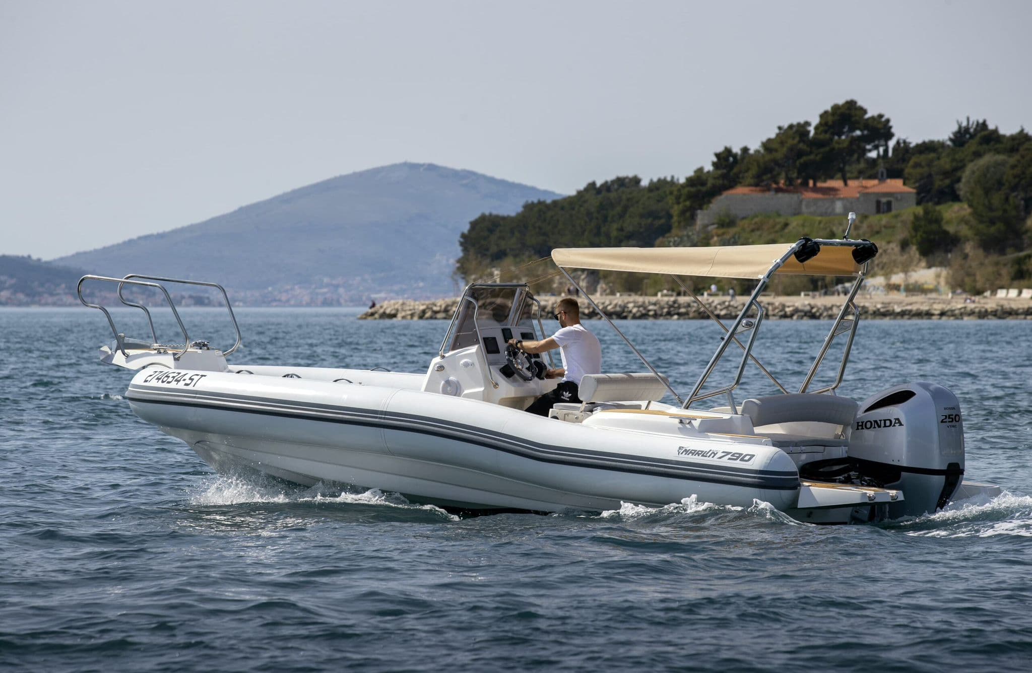 Option 1 — Private Boat Split/Hvar